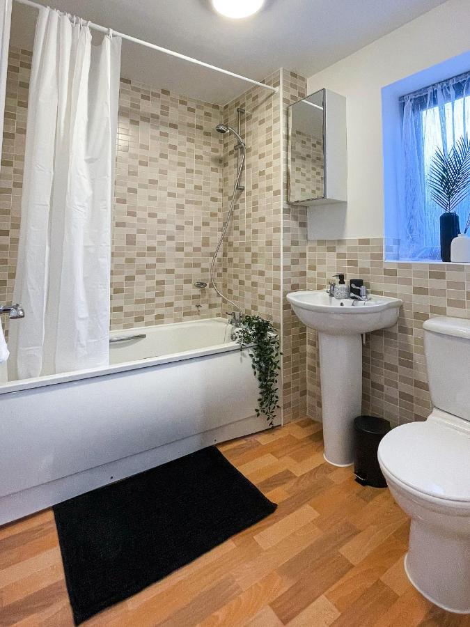 Majestic House - Serviced * Milton Keynes