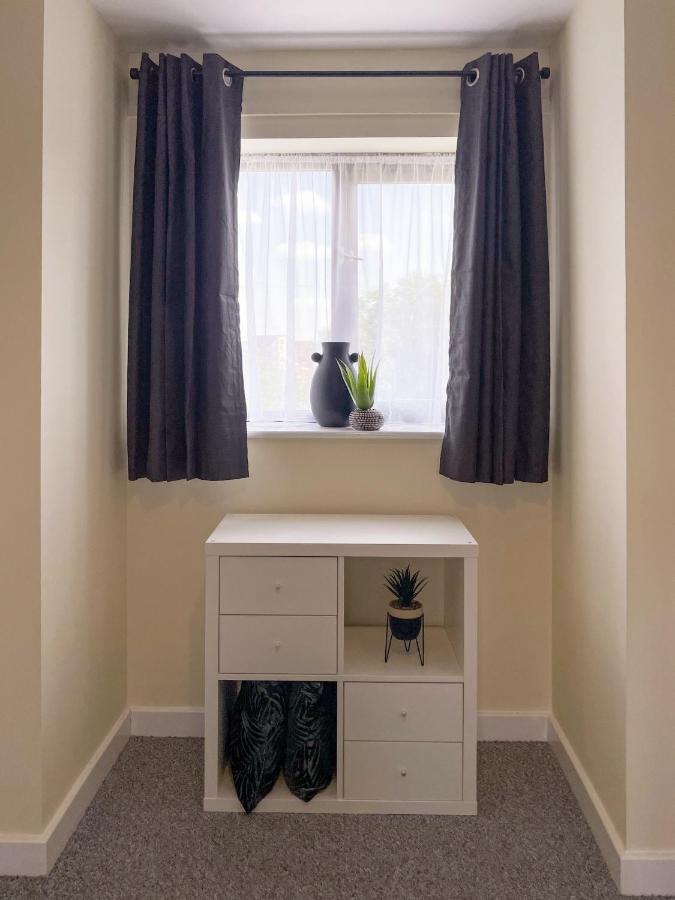 Majestic House - Serviced Holiday home Milton Keynes